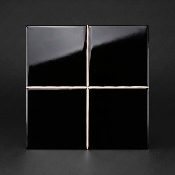 Pure Negro Brillo 20x20 PRECORTADO (10x10)
